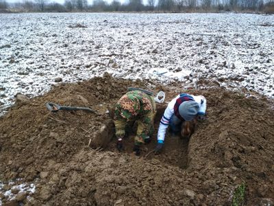 Поисковый отряд «Витязь» обнаружил красноармейца в Ржевском районе