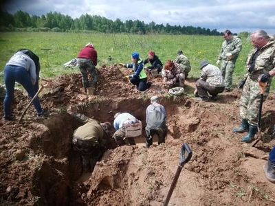 Поисковики объединения «Связь времен» обнаружили 67 красноармейцев в Сычевском районе