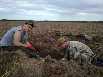 Останки неизвестного красноармейца обнаружил отряд «Витязь» в Ржевском районе