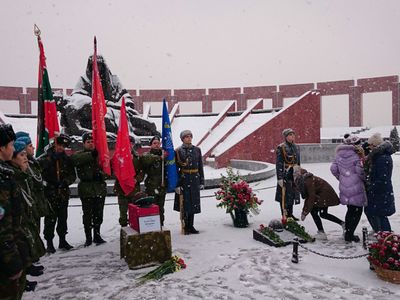 3 декабря Московские поисковики почтили память неизвестных защитников Отечества