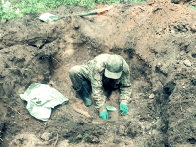 Шесть неизвестных красноармейцев обнаружили поисковики отряда «Судьба человека» в Темкинском районе